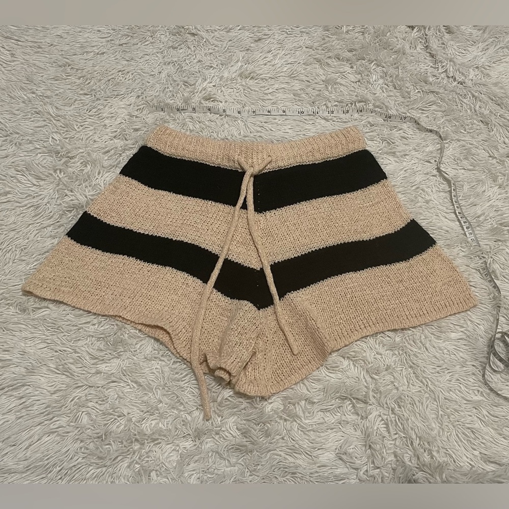 ♻️GOODWILL BOUND♻️ By Together Knit Striped Coverup Shorts